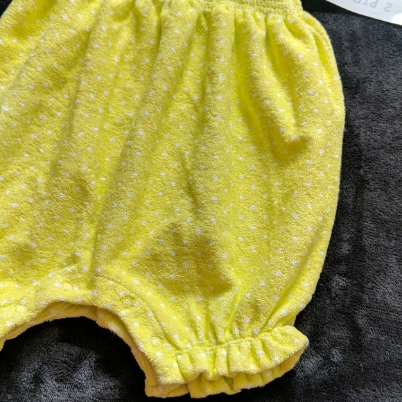 Electric Yellow & Polka Dot Romper/Hat Combo - Picture 4 of 10